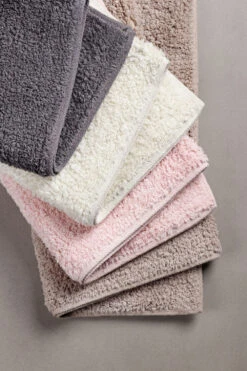 Differnz Initio Badmat 50x80cm Taupe -hotbath winkel differnz initio badmat 50x80cm taupe sk30628