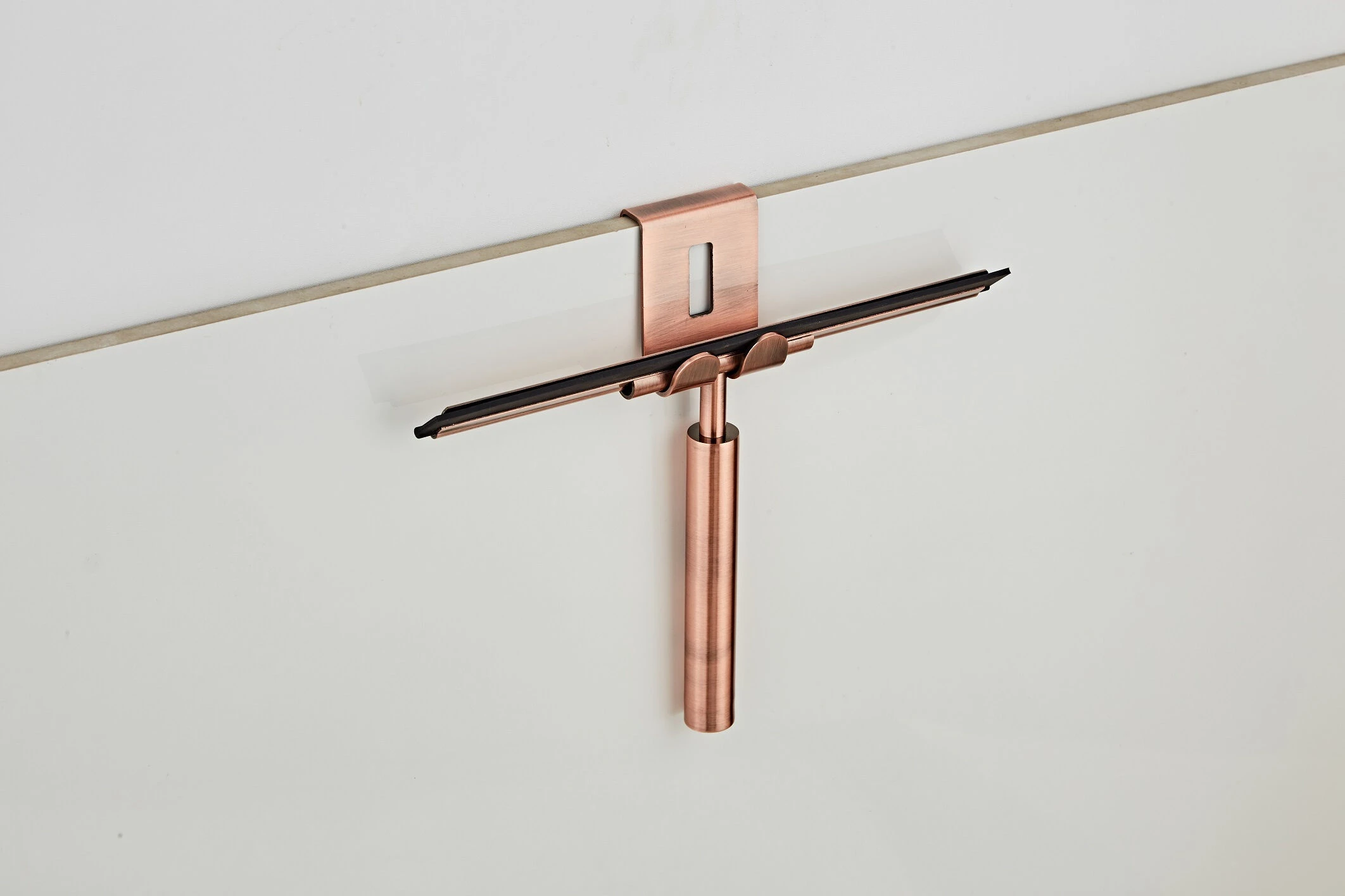 Saniclear Copper Badkamer Raam Wisser 25cm Geborsteld Koper 4 Saniclear Copper Badkamer Raam Wisser 25cm Geborsteld Koper - Afbeelding 2